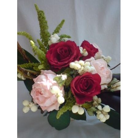 生花 豪華な花束に 国産バラ サムライ08 赤 2lサイズ 通販 はなどんやアソシエ