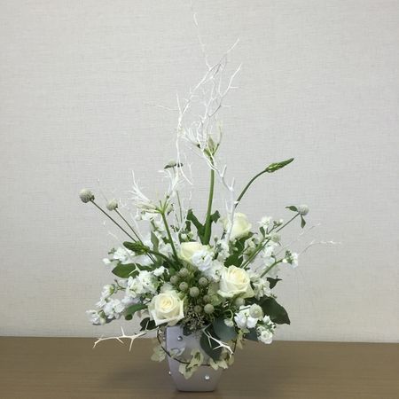 生花 スプレーストック 白 60cm Ot 通販 はなどんやアソシエ