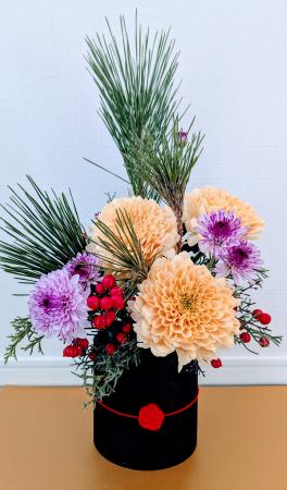 生花】門松風お正月アレンジキット(M黒/1個入りセット) - 花材